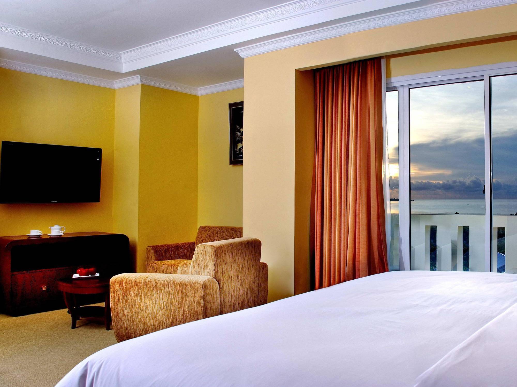 Aston Niu Manokwari Hotel & Conference Center Exteriér fotografie